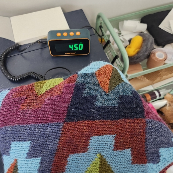 Geometric Patterned Multicolor Poncho Size Large - Picture 11 of 11